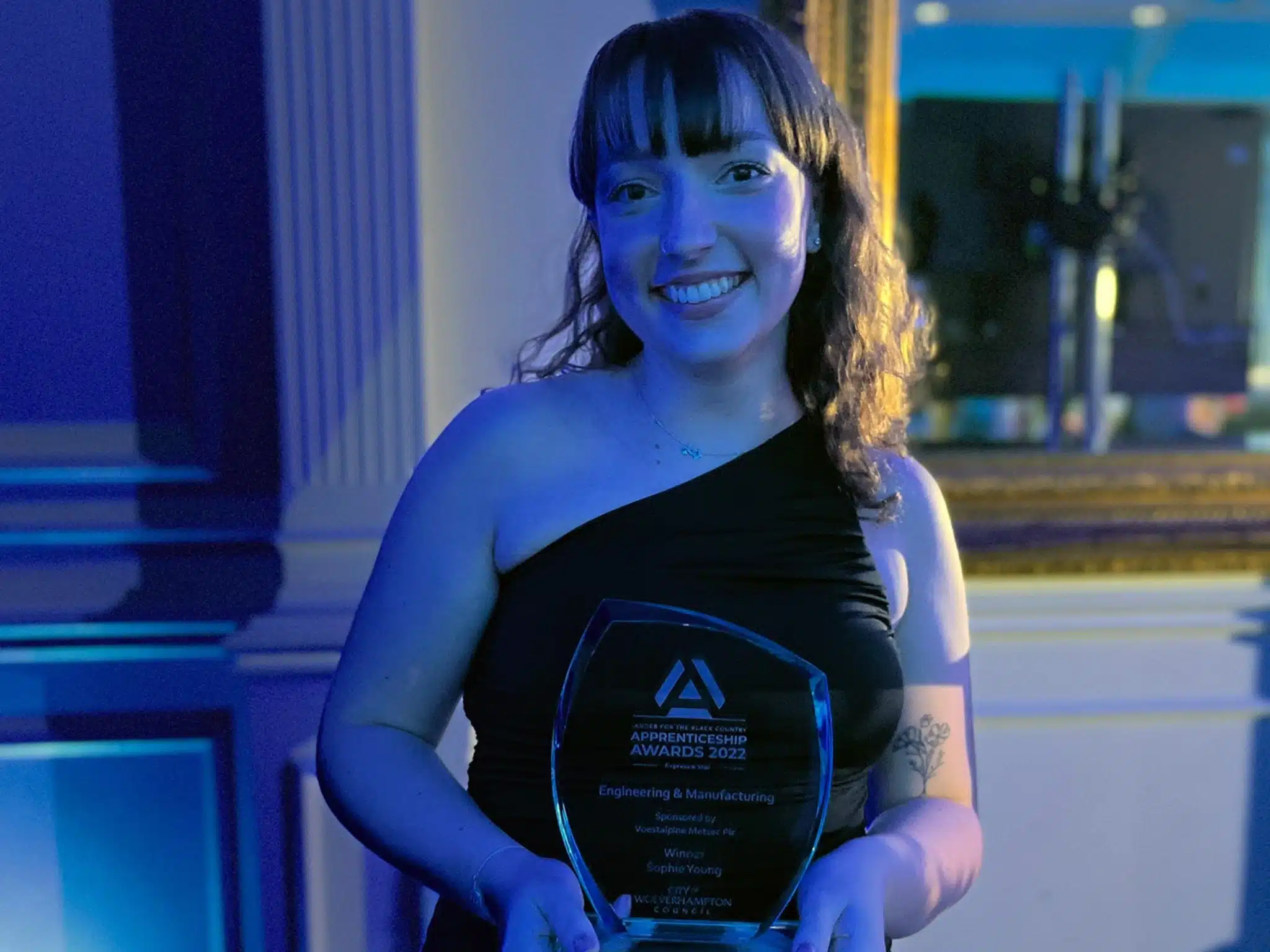 Sophie wins impressive Engineering Apprenticeship Award