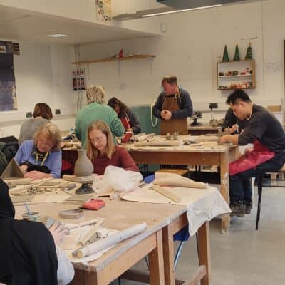 pic of students working in art room