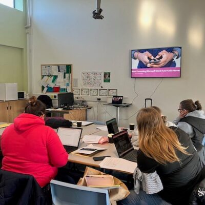 students in the mobile classroom studying digital skills